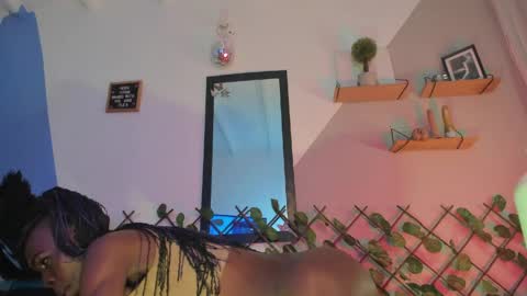 Snapshot of ambar_fitness88 chatting on 05-11-26, 02:45 Ambar fitness88 online show from 05-11-26, 02:45