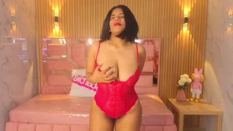 Snapshot of ambar_fox_s chatting on 09-20-25, 08:43 Ambar online show from 09-20-25, 08:43