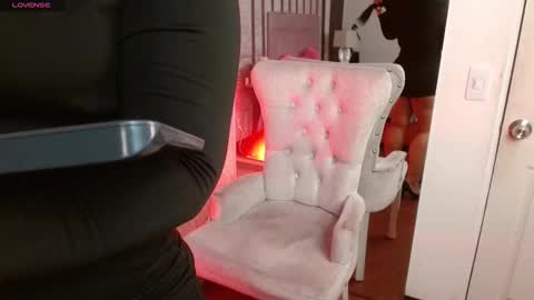 Ambar Jones online show from 10-08-25, 07:39