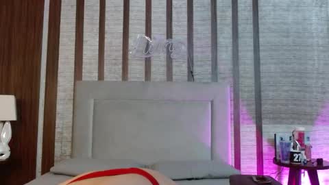 Ambar Jones online show from 10-18-25, 11:33