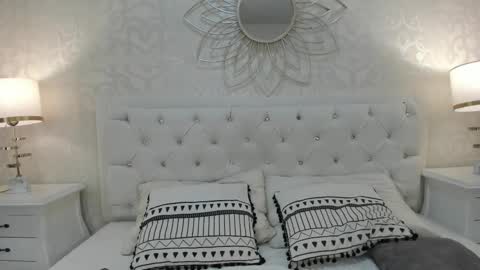 Snapshot of ambar_lorens chatting on 02-27-26, 01:22 Ambar online show from 02-27-26, 01:22