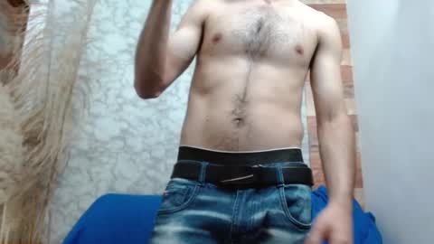 Snapshot of ambar_mds chatting on 10-04-25, 02:48 Sebas online show from 10-04-25, 02:48