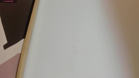 ambarevans_ online show from 01-13-26, 11:59