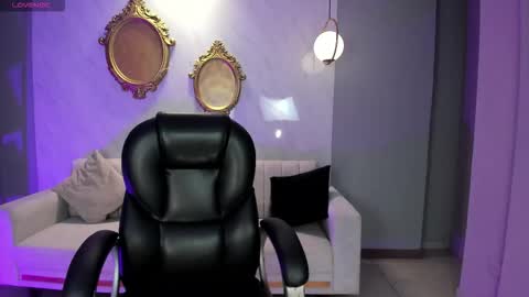 Ambar  online show from 10-22-25, 10:48