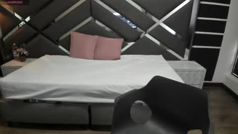 Ambar Ross online show from 01-16-26, 12:09