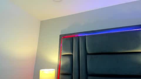 AmbarSantany  online show from 01-11-26, 01:49