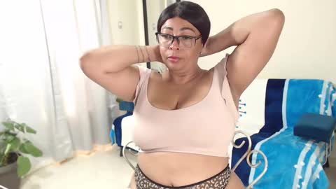  Amber Sofhia  online show from 01-22-25, 08:17