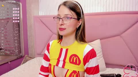 .  Amber Wood  . online show from 01-14-25, 02:53