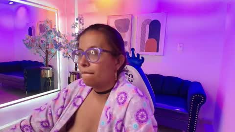 Snapshot of amber__rouge chatting on 02-08-26, 04:32 amber__rouge online show from 02-08-26, 04:32