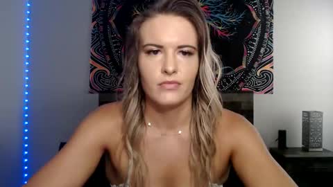 Amber online show from 01-15-26, 02:54