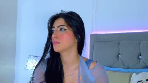 amber_bull online show from 04-07-26, 01:00