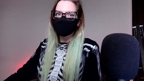 Amber non-nude model online show from 12-02-24, 12:30