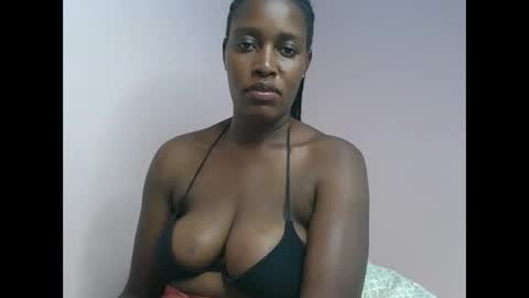 amber_cutie2 online show from 02-19-26, 02:46