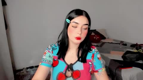 Snapshot of amber_landy1 chatting on 01-22-25, 09:54 amber online show from 01-22-25, 09:54