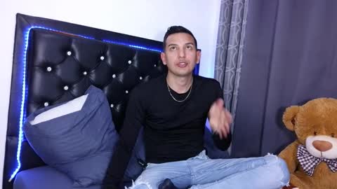 franyer antolinez online show from 02-06-26, 02:38