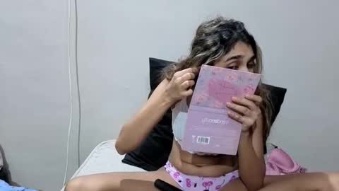 Snapshot of amber_rose06 chatting on 04-18-26, 04:49 Amber online show from 04-18-26, 04:49