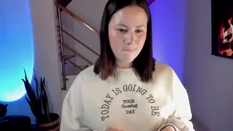 Snapshot of amber_rosewood_ chatting on 07-05-26, 12:17 Vivi online show from 07-05-26, 12:17