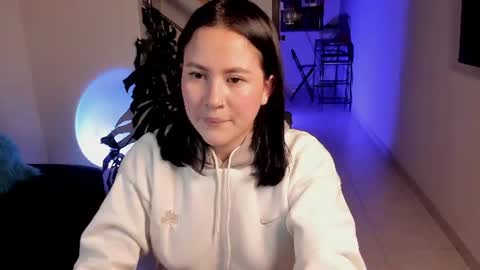 Snapshot of amber_rosewood_ chatting on 07-24-26, 03:59 Vivi online show from 07-24-26, 03:59
