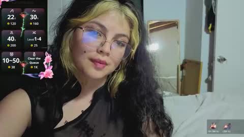 Snapshot of amber_storrm02 chatting on 01-19-26, 04:38 Amber online show from 01-19-26, 04:38