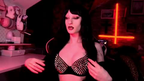 Snapshot of amberangel666 chatting on 05-23-26, 03:34 DEMONESS AMBER 666 online show from 05-23-26, 03:34