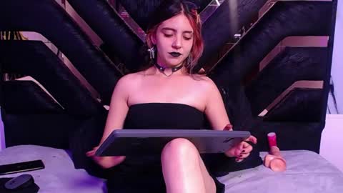 Snapshot of amberblackcs01 chatting on 04-30-26, 02:56 amber online show from 04-30-26, 02:56
