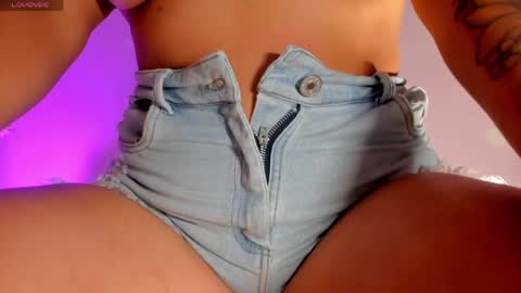 Amber Collins online show from 04-07-26, 08:42