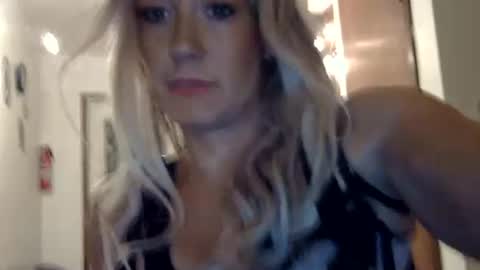 Snapshot of amberdesmond722 chatting on 07-12-26, 06:48 Kaligirll online show from 07-12-26, 06:48
