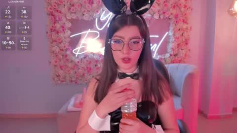 Amber  online show from 02-18-25, 07:41