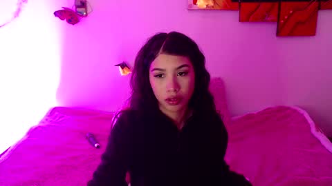 Amber Jeong online show from 12-09-24, 09:48