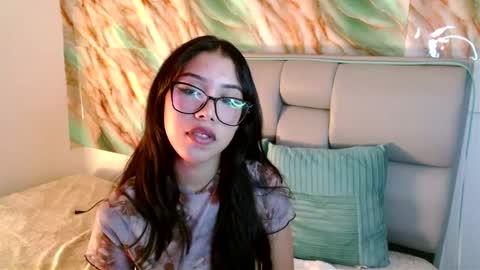 Amber Jeong online show from 03-01-25, 02:37