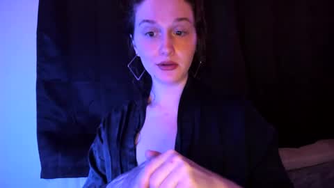 Snapshot of amberkinsley chatting on 10-05-25, 02:54 amberkinsley online show from 10-05-25, 02:54