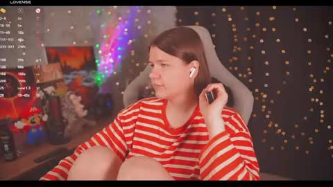 Snapshot of amberlyyy chatting on 07-14-26, 06:40 my name is Sonya but you can call me your favorite girl 3 online show from 07-14-26, 06:40