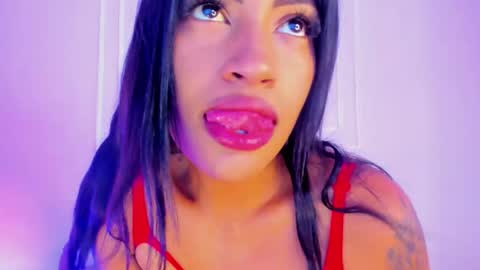 Snapshot of ambermoss1 chatting on 02-12-26, 08:37 Amber online show from 02-12-26, 08:37