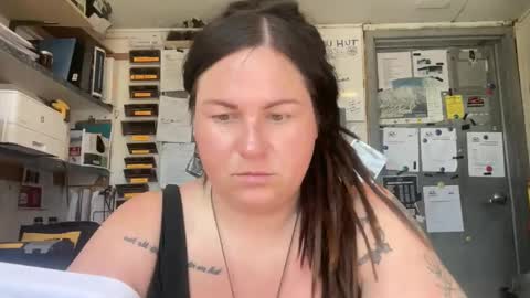 ambermoss7 online show from 04-30-26, 05:41