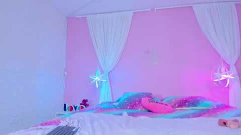 Amber online show from 01-15-25, 07:48