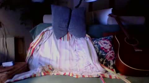 Amberr11 online show from 09-10-25, 10:54