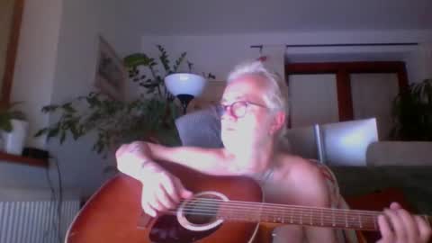 Amberr11 online show from 10-16-25, 11:06