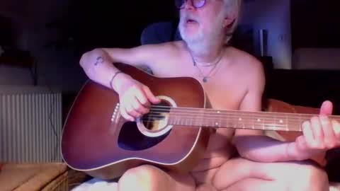 Amberr11 online show from 12-21-25, 11:23