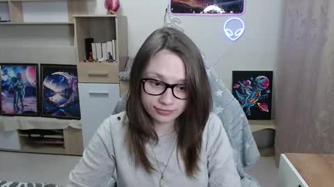 Amber online show from 02-16-26, 04:19