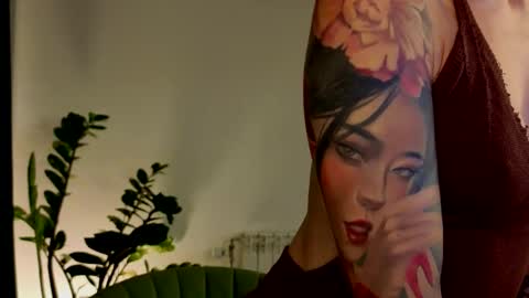 Moon inst 4mbientmoon online show from 12-22-25, 12:24