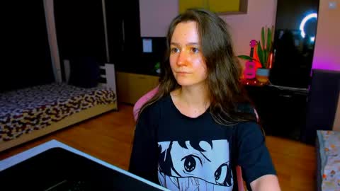 Snapshot of ameli_moon chatting on 05-28-26, 06:38 Eileen online show from 05-28-26, 06:38