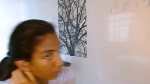 amelia  online show from 04-17-26, 03:15