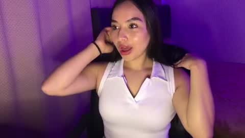 Snapshot of amelia___hall chatting on 06-05-26, 05:07 Amelia online show from 06-05-26, 05:07