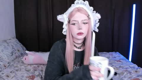 Snapshot of amelia__miller chatting on 02-26-25, 10:04 Amelia online show from 02-26-25, 10:04