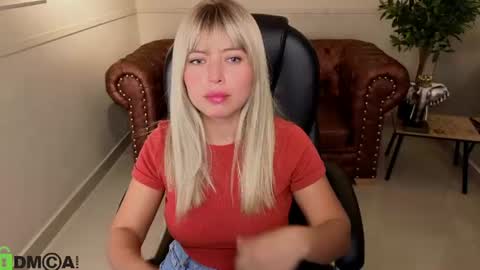 Snapshot of amelia_chillvibes chatting on 06-26-26, 12:09 AMELIA online show from 06-26-26, 12:09