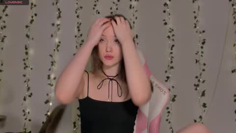 Your Amelia online show from 01-11-26, 01:43