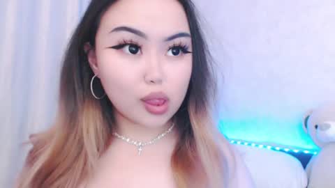 Amelia online show from 06-02-26, 07:05