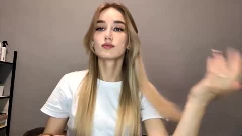 Catherine online show from 09-30-25, 11:59