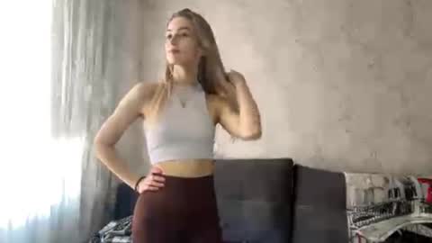 Catherine online show from 10-21-25, 05:08