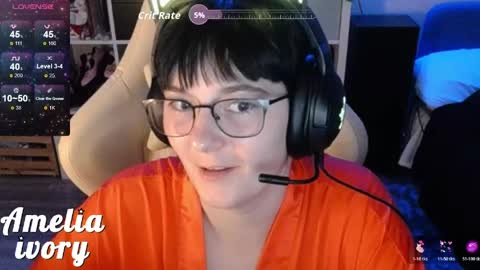 Snapshot of ameliaivory chatting on 05-18-26, 10:04 ameliaivory online show from 05-18-26, 10:04